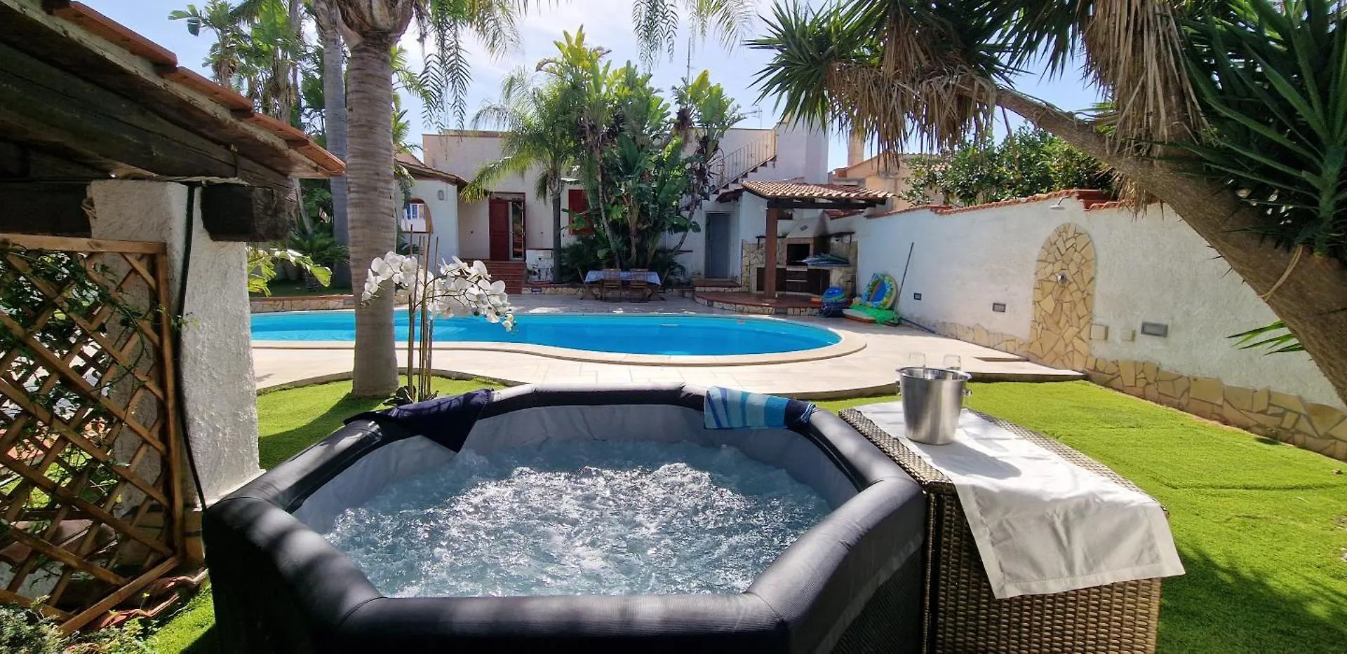 EBBREZZA DI MARE: la vacanza dei tuoi sogni Castelvetrano Villa